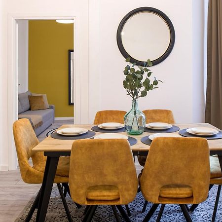 Wawelove Pilsudskiego - 3 Bedroom Apt. With Balcony And Free Parking! 克拉科夫 外观 照片