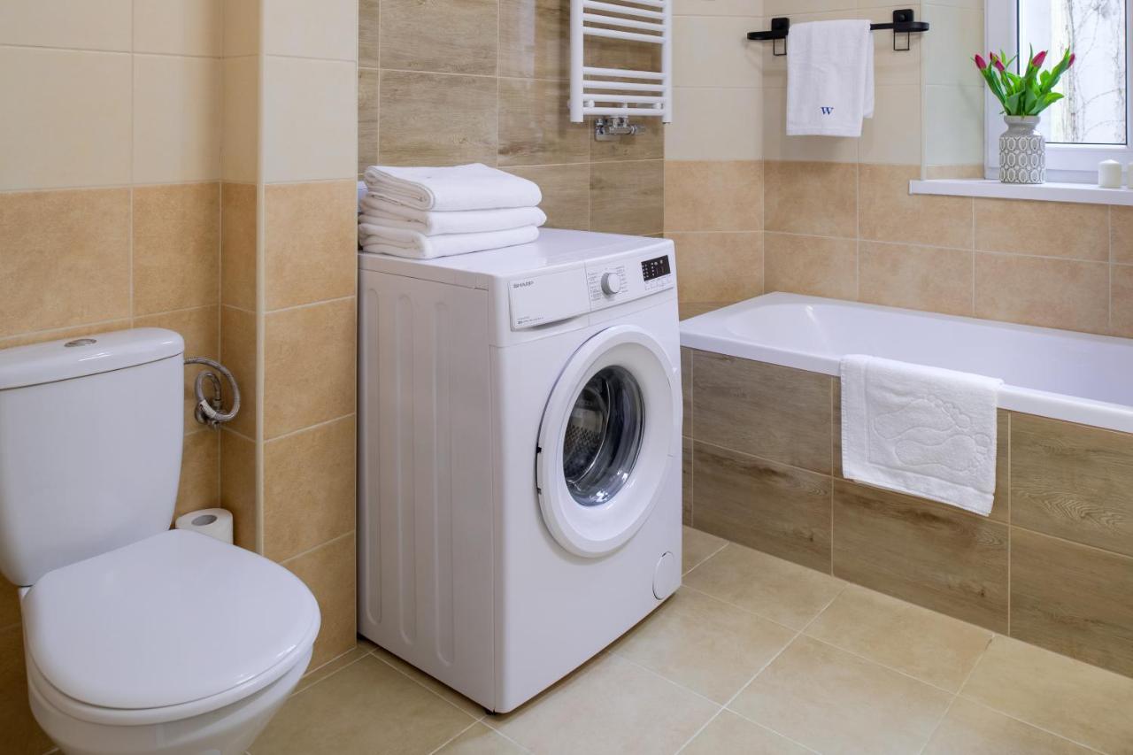 Wawelove Pilsudskiego - 3 Bedroom Apt. With Balcony And Free Parking! 克拉科夫 外观 照片