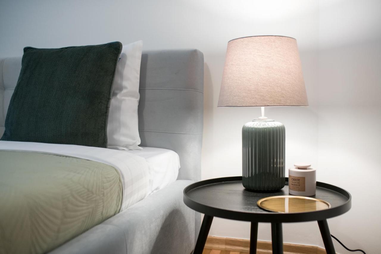 Wawelove Pilsudskiego - 3 Bedroom Apt. With Balcony And Free Parking! 克拉科夫 外观 照片